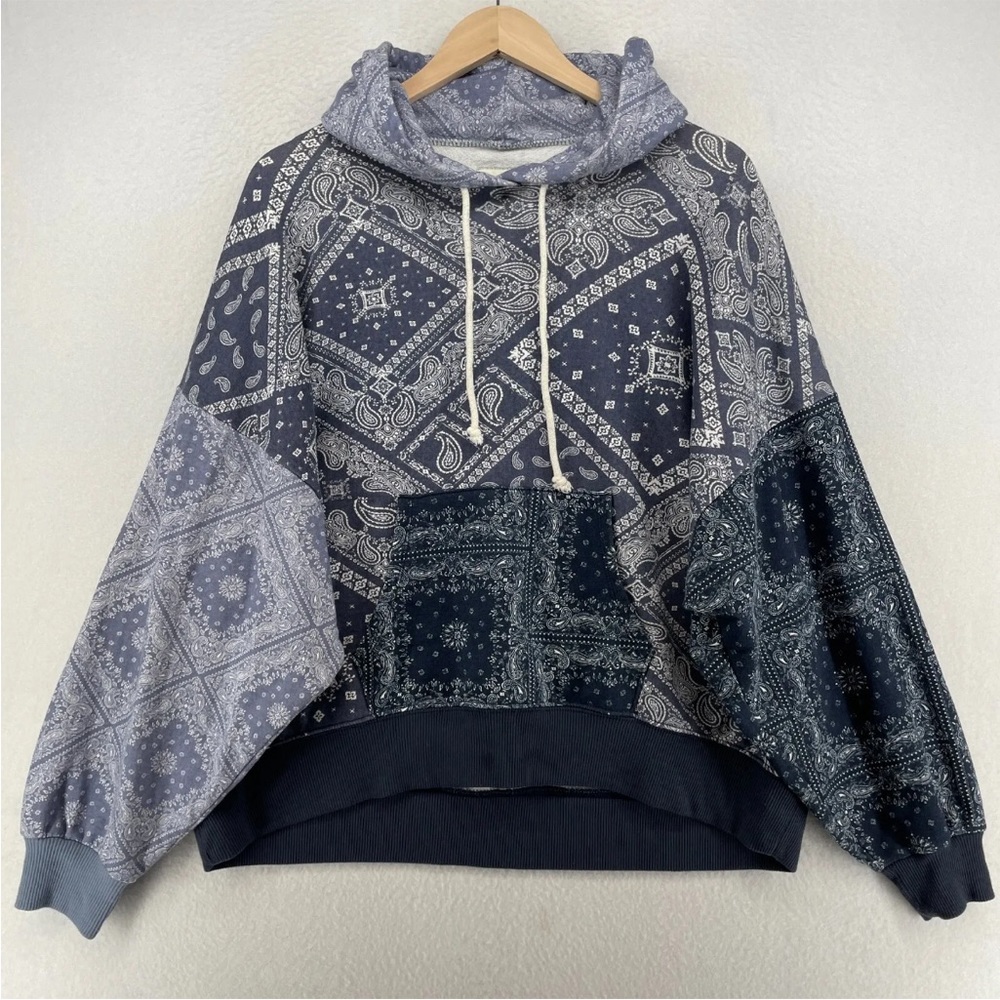 American eagle Paisley oversized hoodie (Xs)